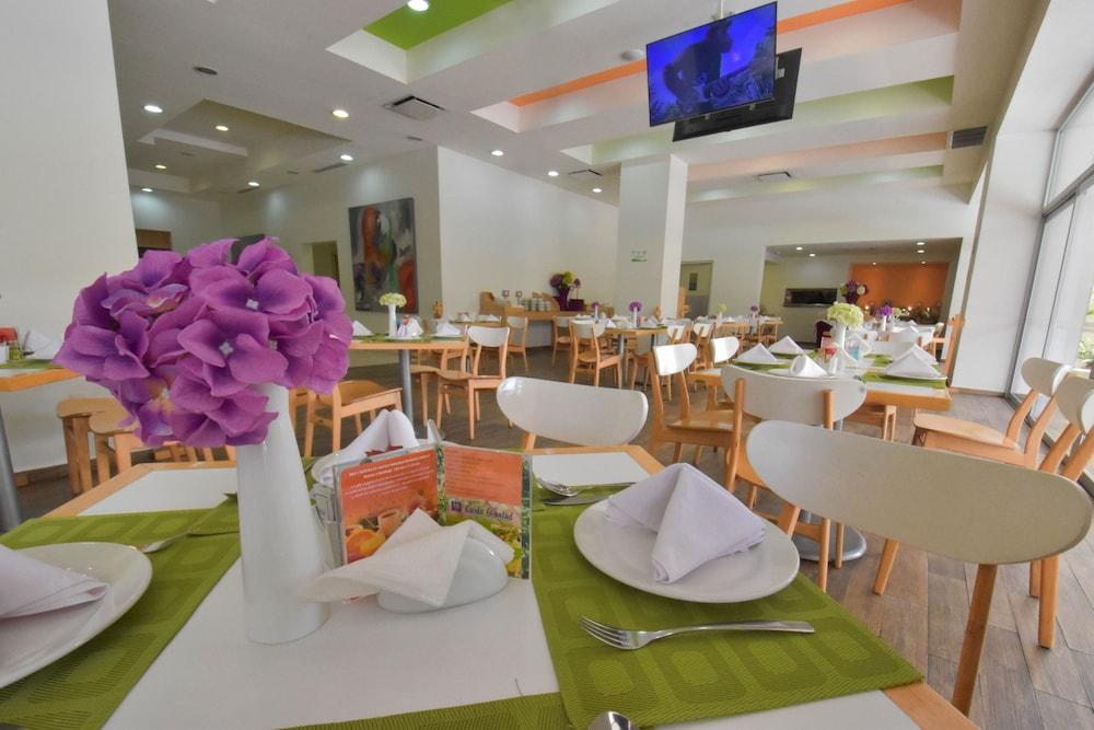 Hotel HB Córdoba Zewnętrze zdjęcie